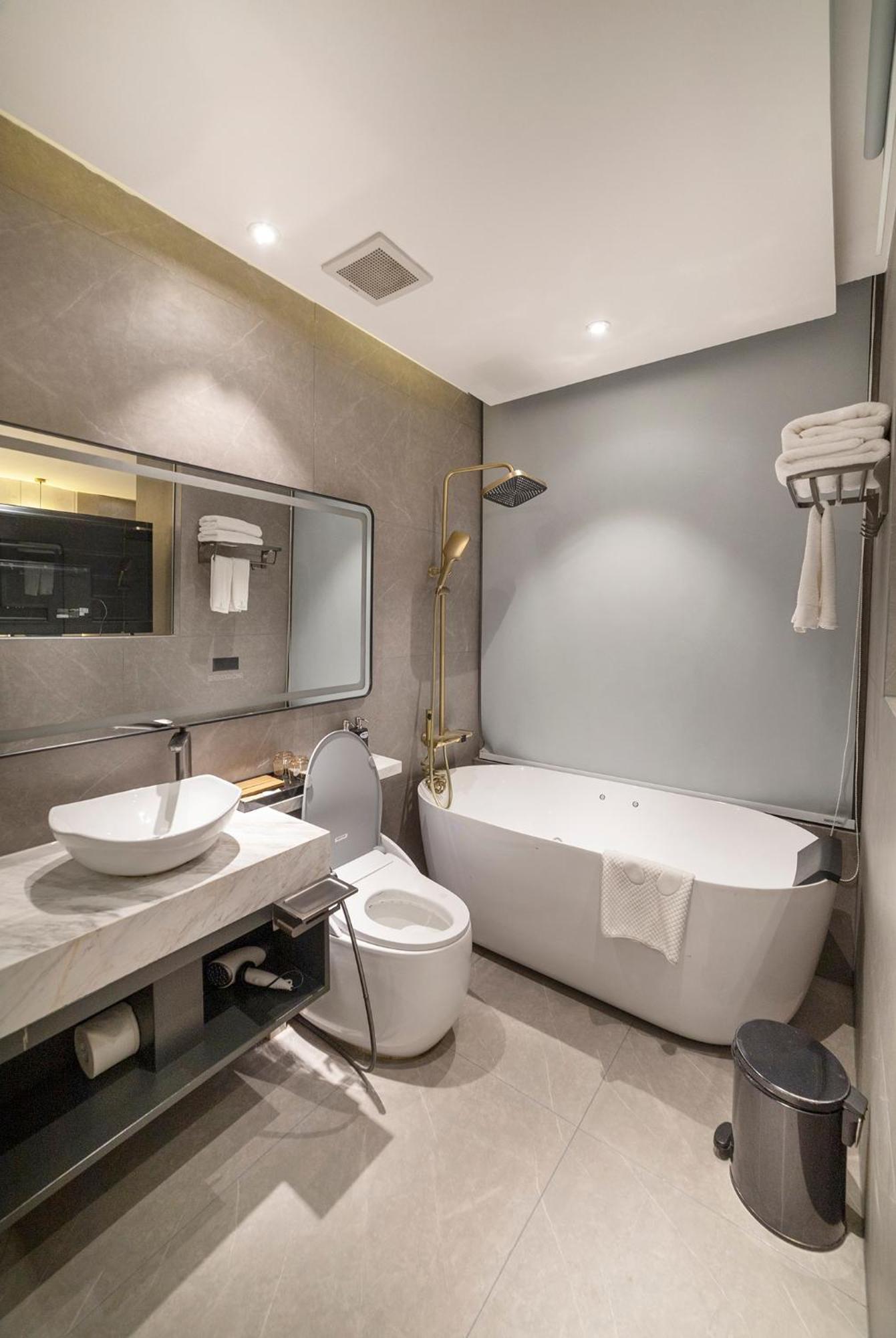 New Century Hotel - Dalat Zewnętrze zdjęcie